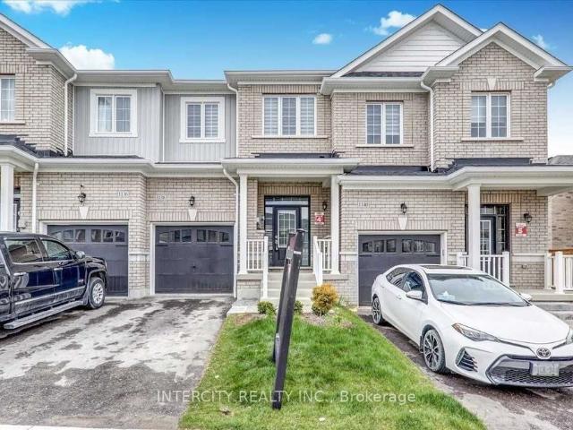 House for rent in Pickering, Golden Horseshoe