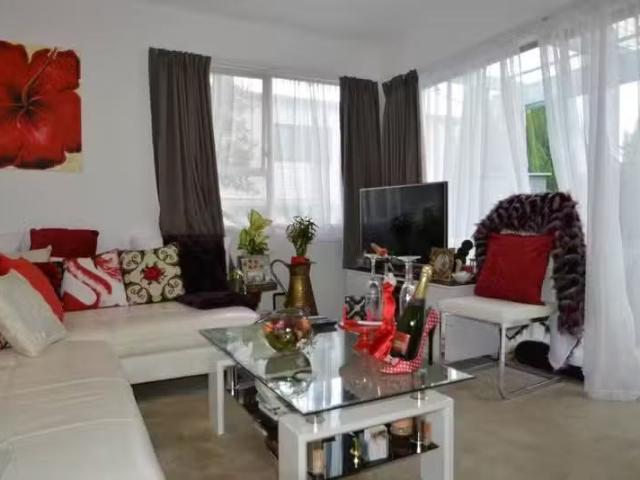 House for rent in Owhata