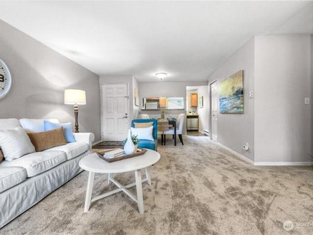 Condo for sale in Shoreline, Washington