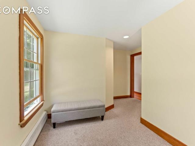 House for sale in Cotuit