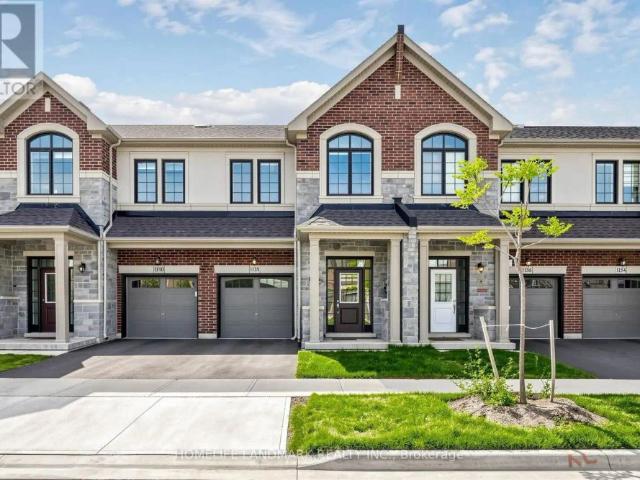 Townhouse for rent in Oakville, Golden Horseshoe