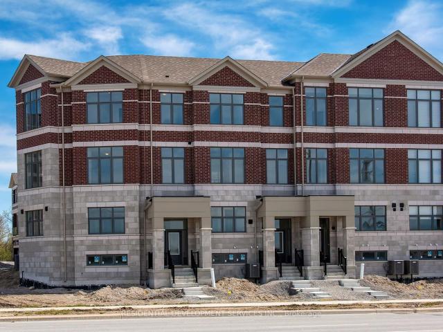 Townhouse for sale in Woburn, Ontario