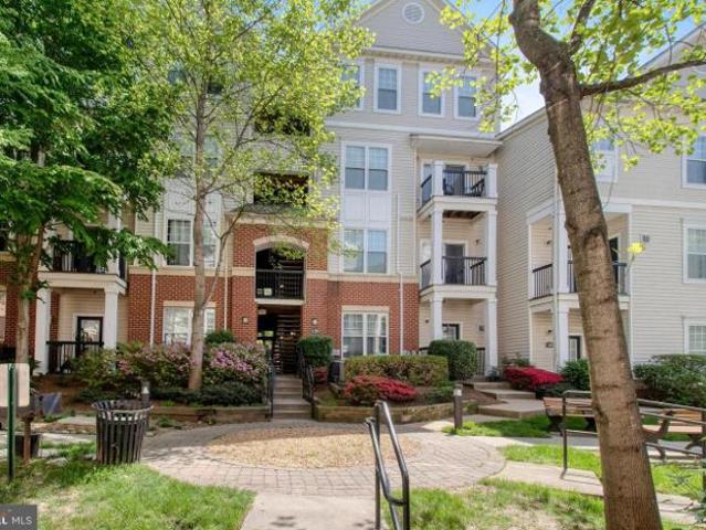 Condo for sale in Virginia