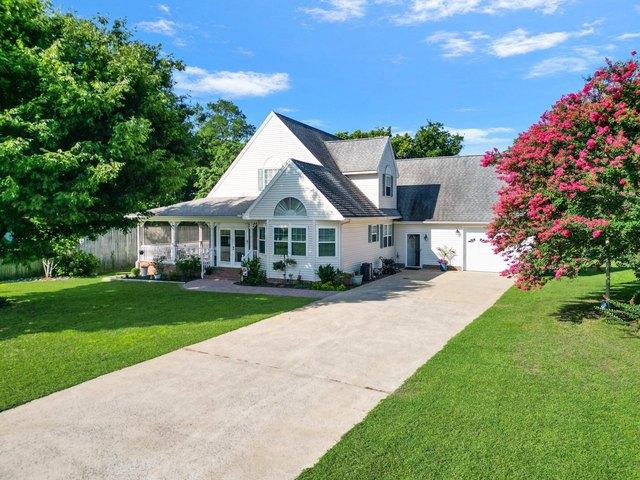 House for sale in Princess Anne, Maryland