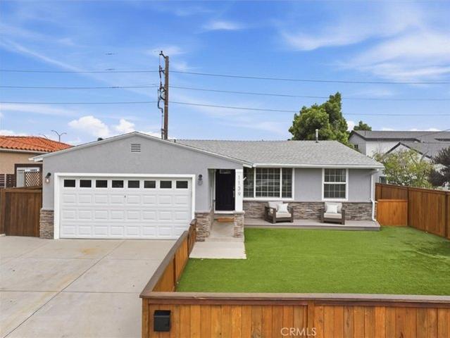 House for sale in Manhattan Beach, California