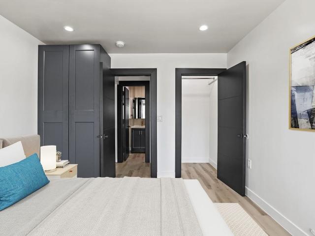 Apartment for rent in Canoga Park, California