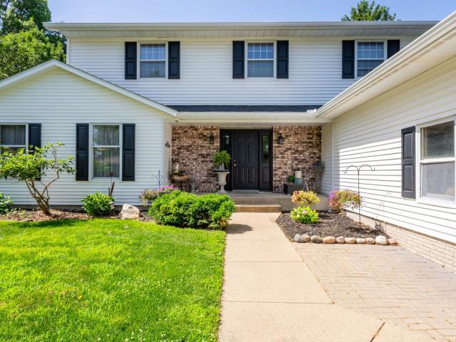 House for sale in De Witt, Iowa