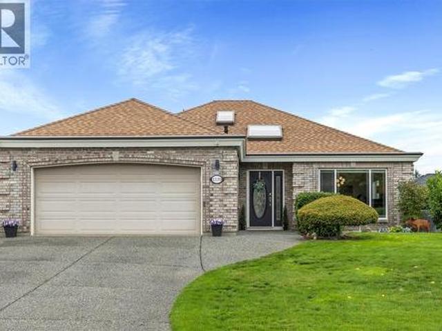 House for sale in Qualicum Beach, British Columbia