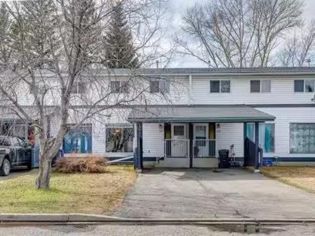 Condo for sale in Okotoks, Alberta