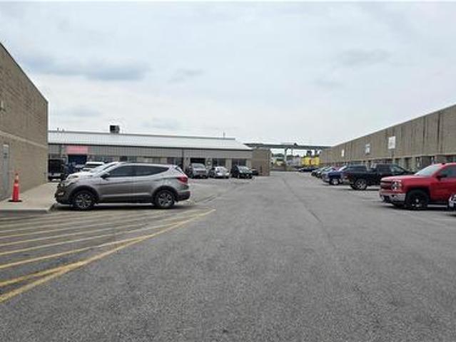 Commercial for rent in Niagara, Ontario