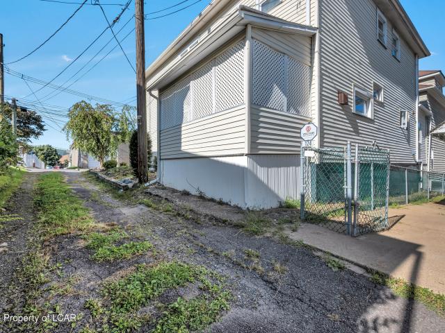 House for sale in Nanticoke, Pennsylvania