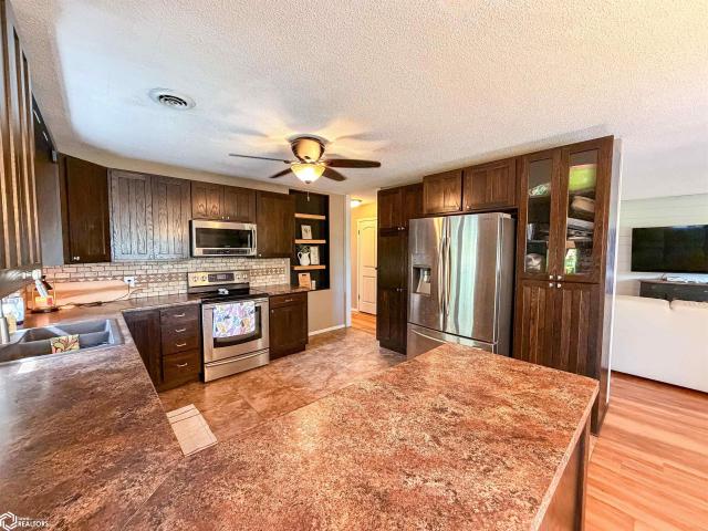 House for sale in Hampton, Iowa