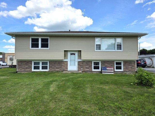 House for sale in Coal Valley, Illinois
