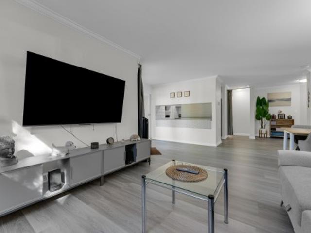 Condo for sale in Mill Woods Town Centre Area, Edmonton