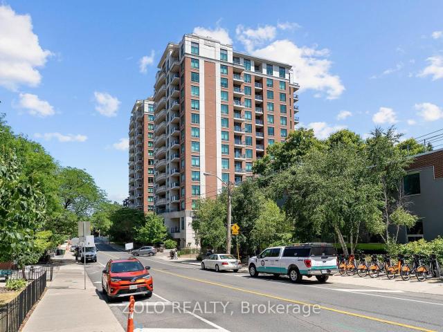 Condo for sale in Woburn, Ontario