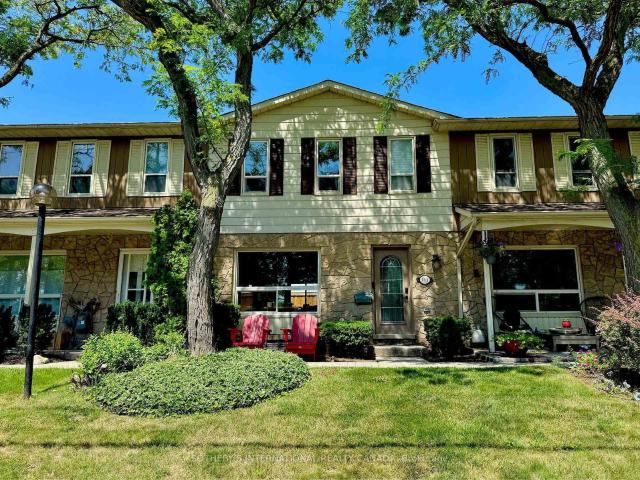 Condo for sale in Burlington, Ontario