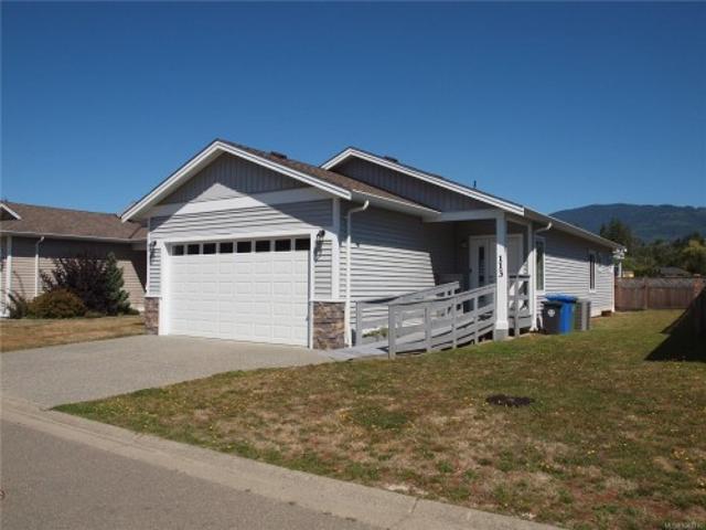 House for sale in Clayoquot, British Columbia