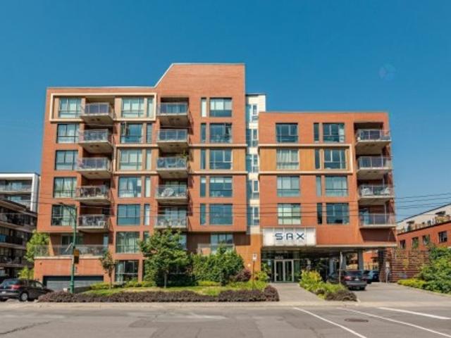 Property for rent in Mont-royal, Quebec