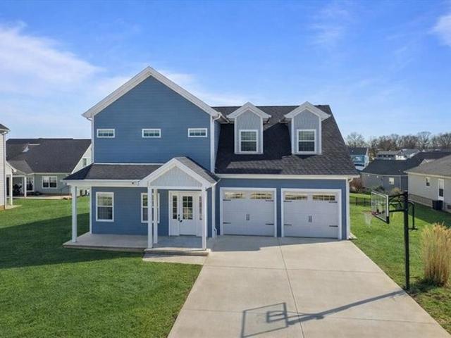 House for sale in Cecilia, Kentucky