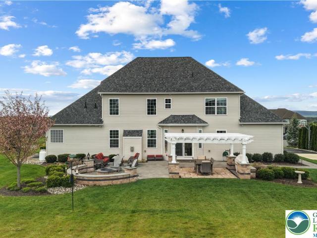 House for sale in Bushkill, Pennsylvania