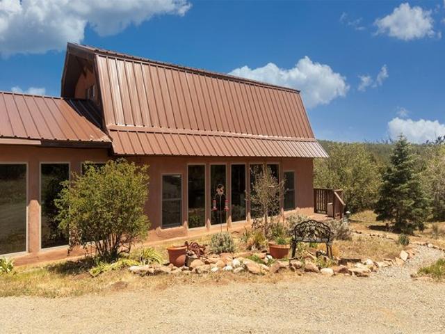 House for sale in Glorieta, New Mexico