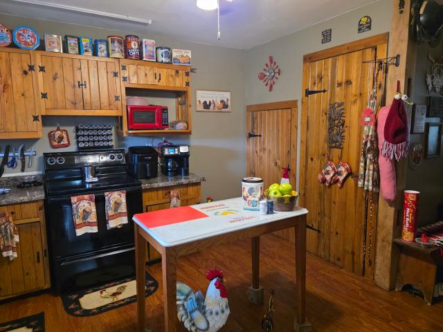 House for sale in Whiteside, Illinois