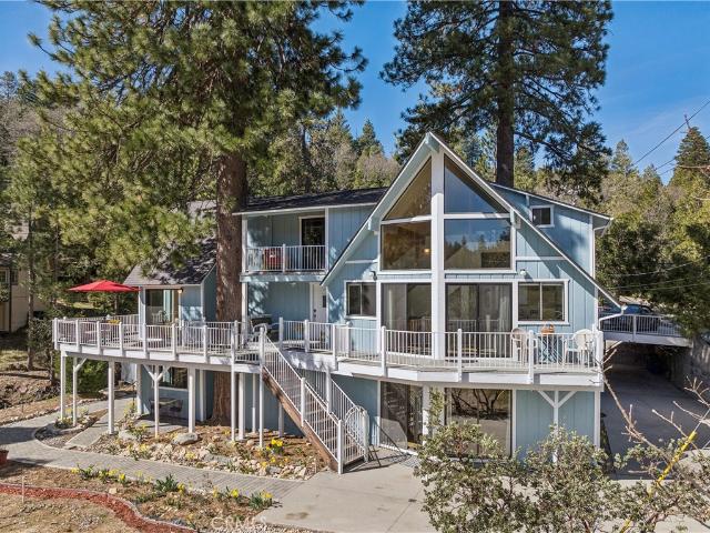 House for sale in Blue Jay, California