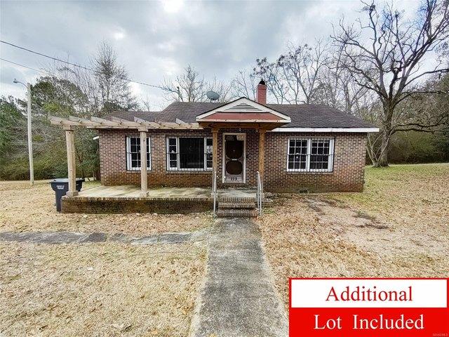 House for sale in Tuskegee, Alabama