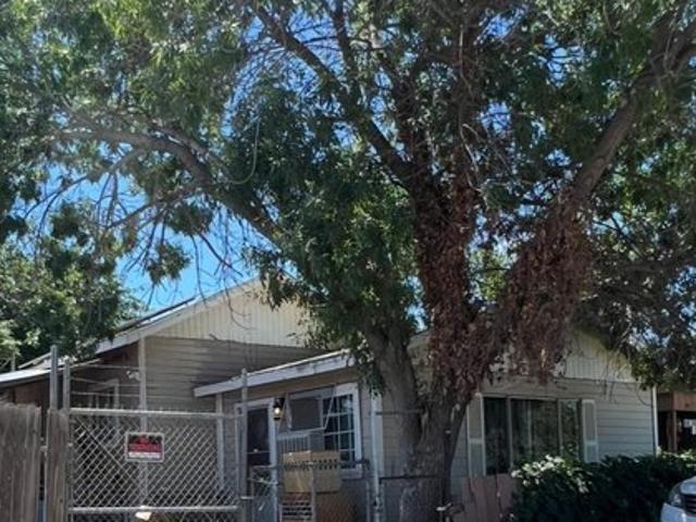 House for sale in South Taft, Taft