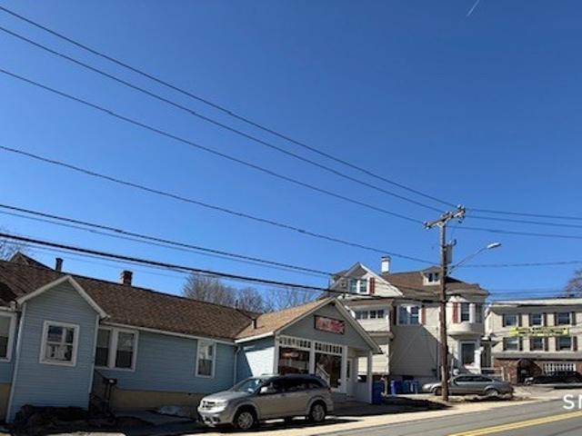 House for sale in Waterbury, Connecticut