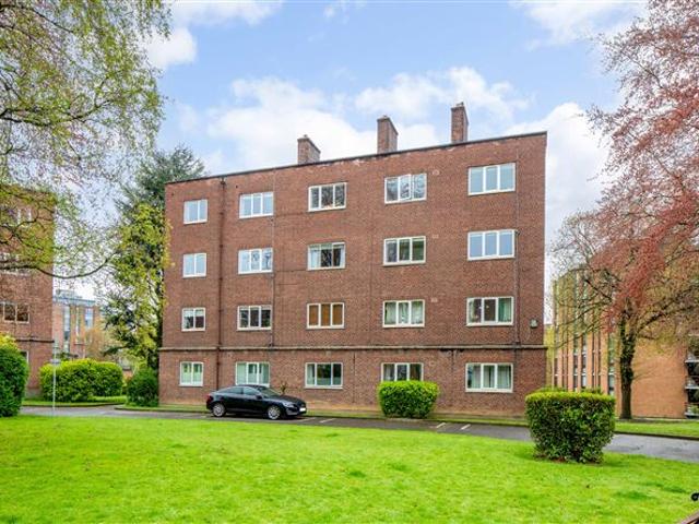 Apartment for sale in Bluebell, North Tipperary