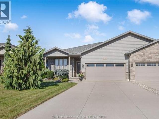 House for sale in Chatham–kent, Ontario