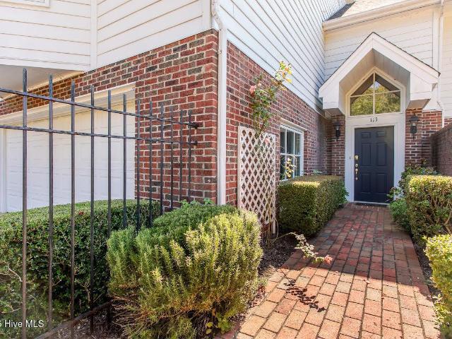 Townhouse for sale in Hertford, North Carolina