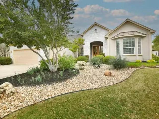 House for sale in Georgetown