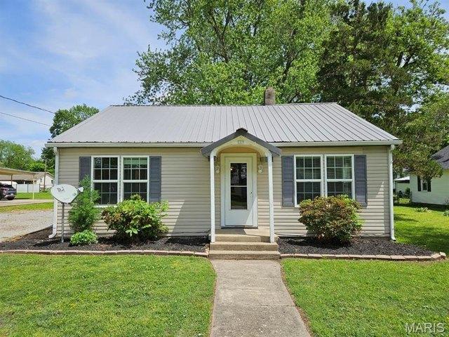 House for sale in Oran, Missouri