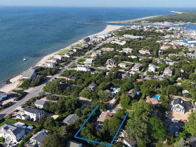 House for sale in Wainscott, New York