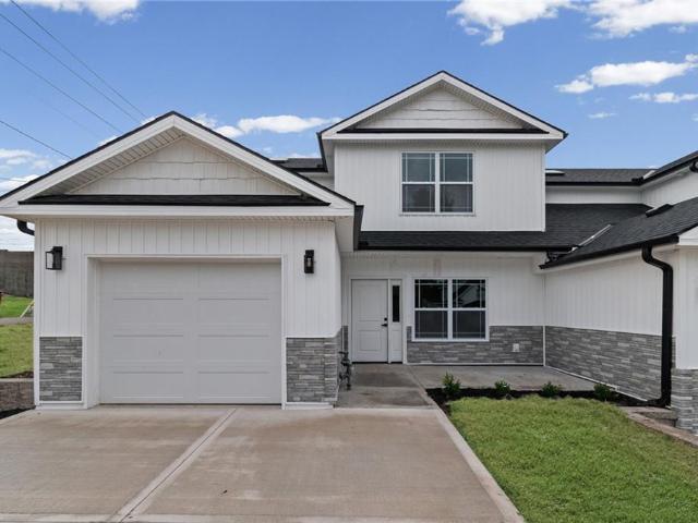 Townhouse for sale in Ray, Missouri