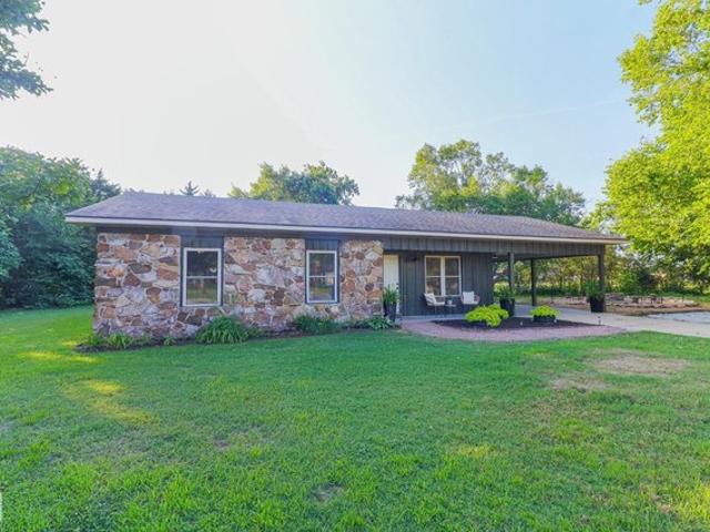 House for sale in Ark