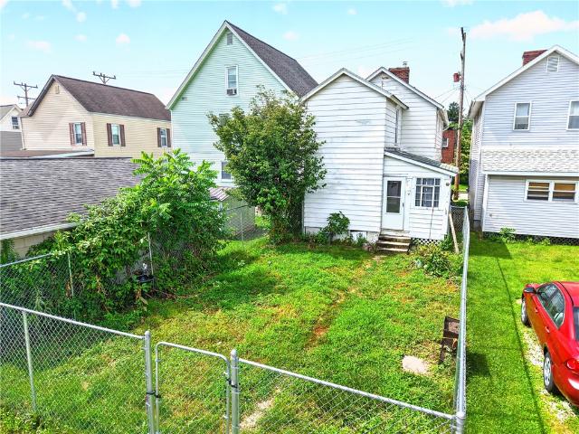 House for sale in Latrobe, Pennsylvania