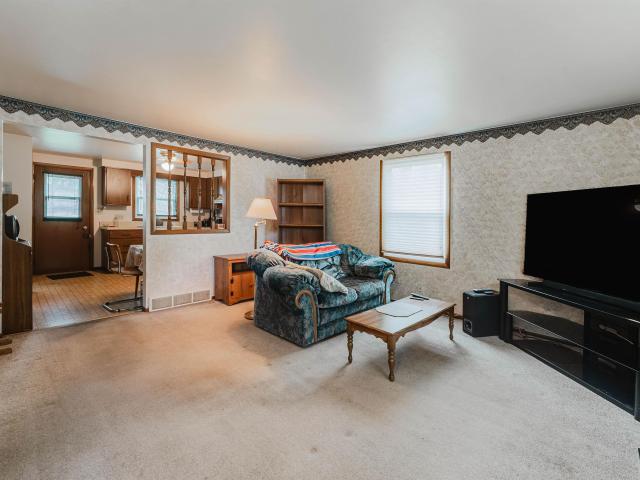 House for sale in Fond du Lac, Fond du Lac County