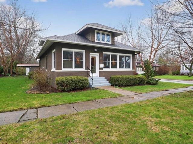 House for sale in Three Oaks, Michigan