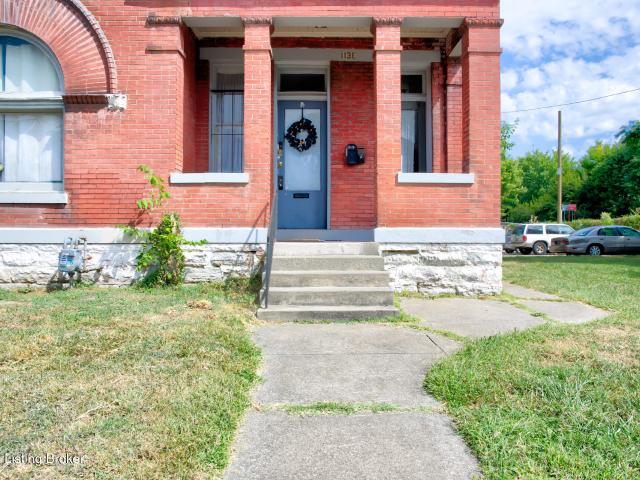 House for sale in Louisville, Jefferson County