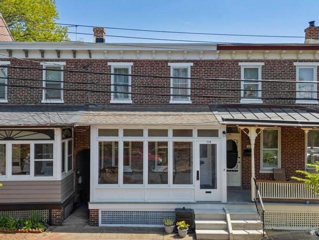 Townhouse for sale in New Castle
