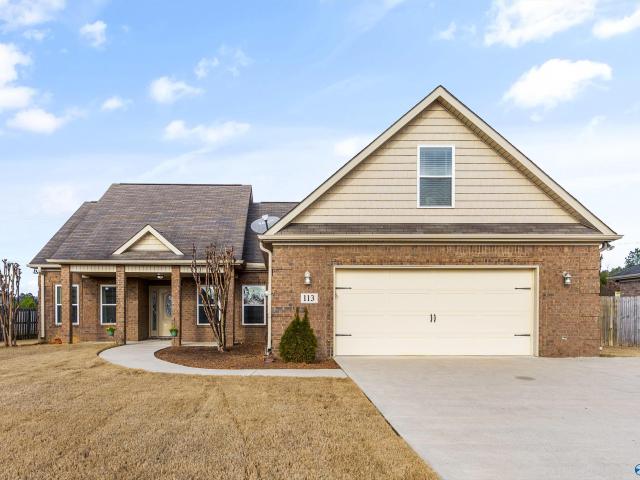 House for sale in New Hope, Alabama