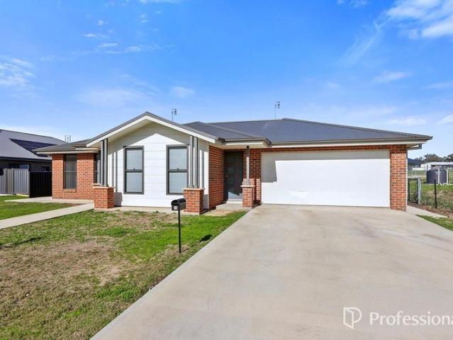 Duplex for rent in Moore Creek, New South Wales