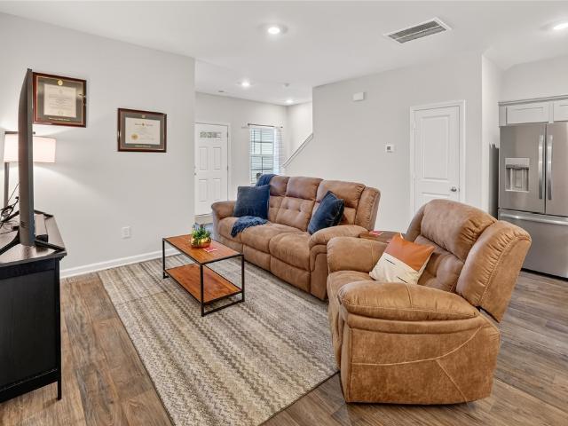 Townhouse for sale in Simpsonville, South Carolina