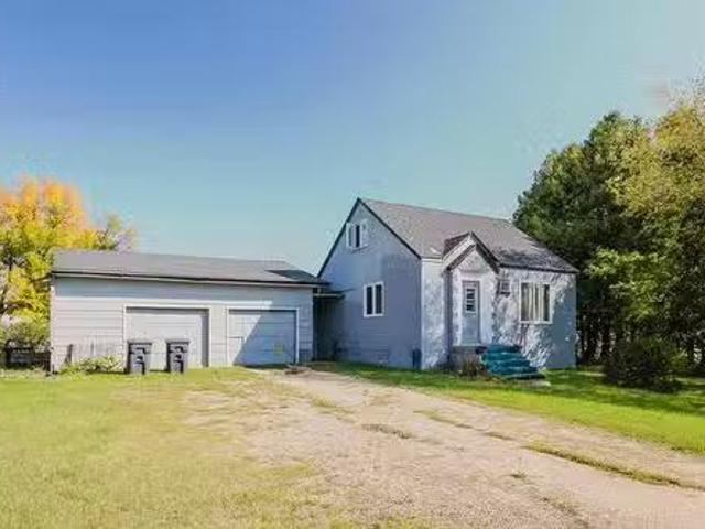House for sale in Dominion City, Manitoba