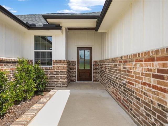House for sale in Smith, Texas