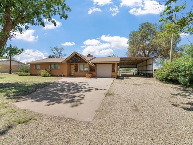 House for sale in Howard, Texas