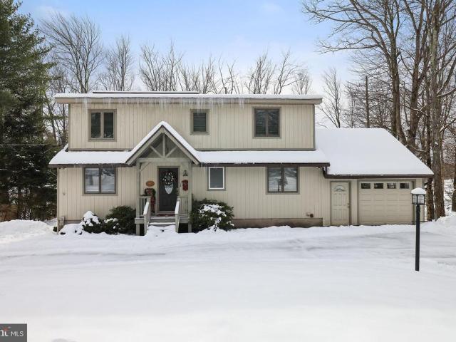 House for sale in Greentown, Pennsylvania